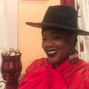 Meet your Posher, Nita